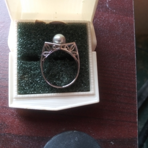 Sterling silver fresh water pearl ring - Picture 6 of 7